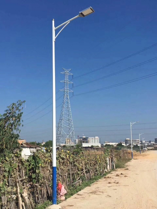 西藏 led道路灯7